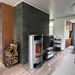 Apartmán Vaikne, Hubane Ja Privaatne Korter Linna Suedames!