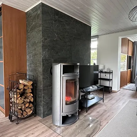 Apartament Vaikne, Hubane Ja Privaatne Korter Linna Suedames!