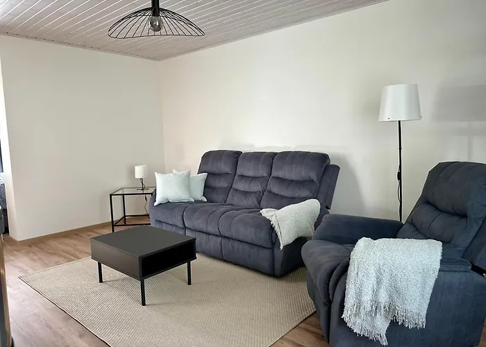 Apartman Vaikne, Hubane Ja Privaatne Korter Linna Suedames! *